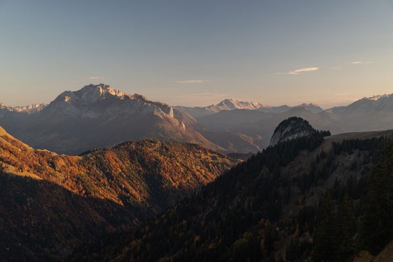 Trois Jours De Randonnée Dans Le Massif Des Bauges, En Savoie